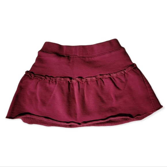 Guess Baby Plum baby skirt with bottom snaps. - Picture 2 of 10